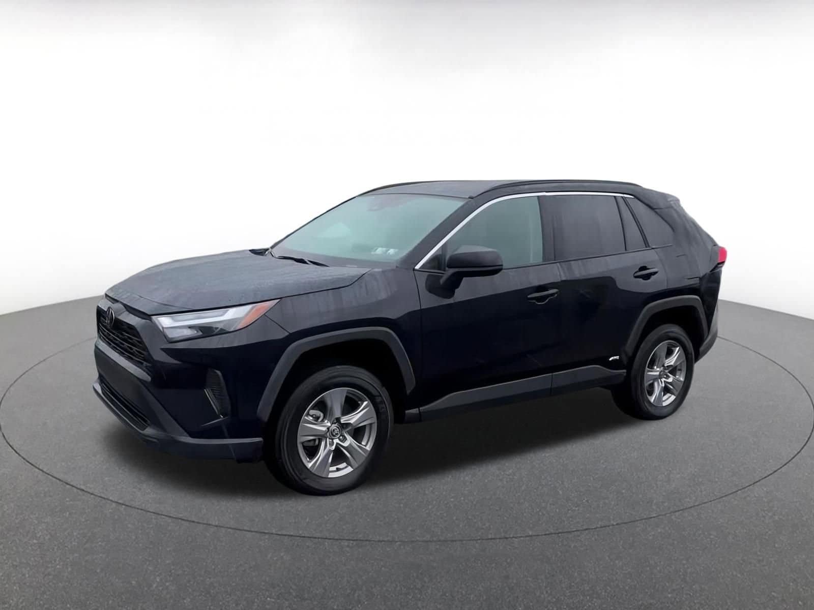 Thumbnail: 2025 Toyota RAV4 - 7