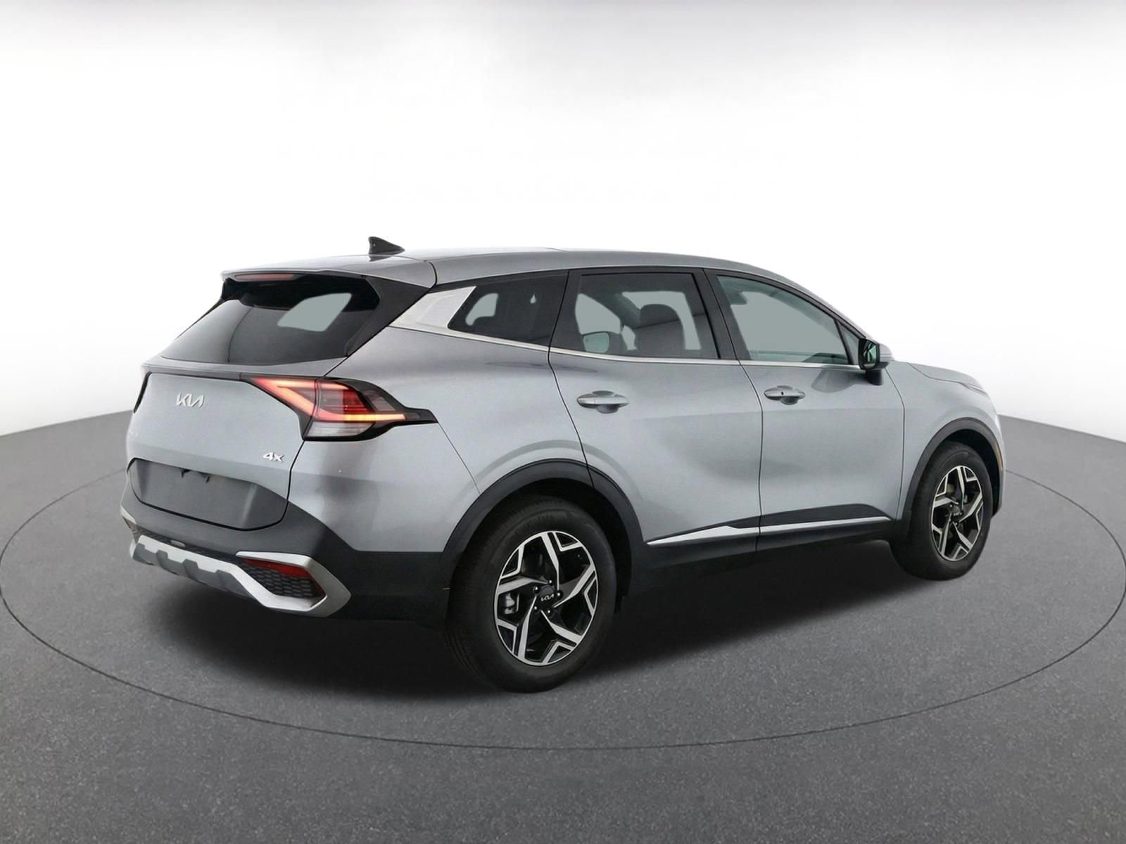 Thumbnail: 2025 Kia Sportage - 8