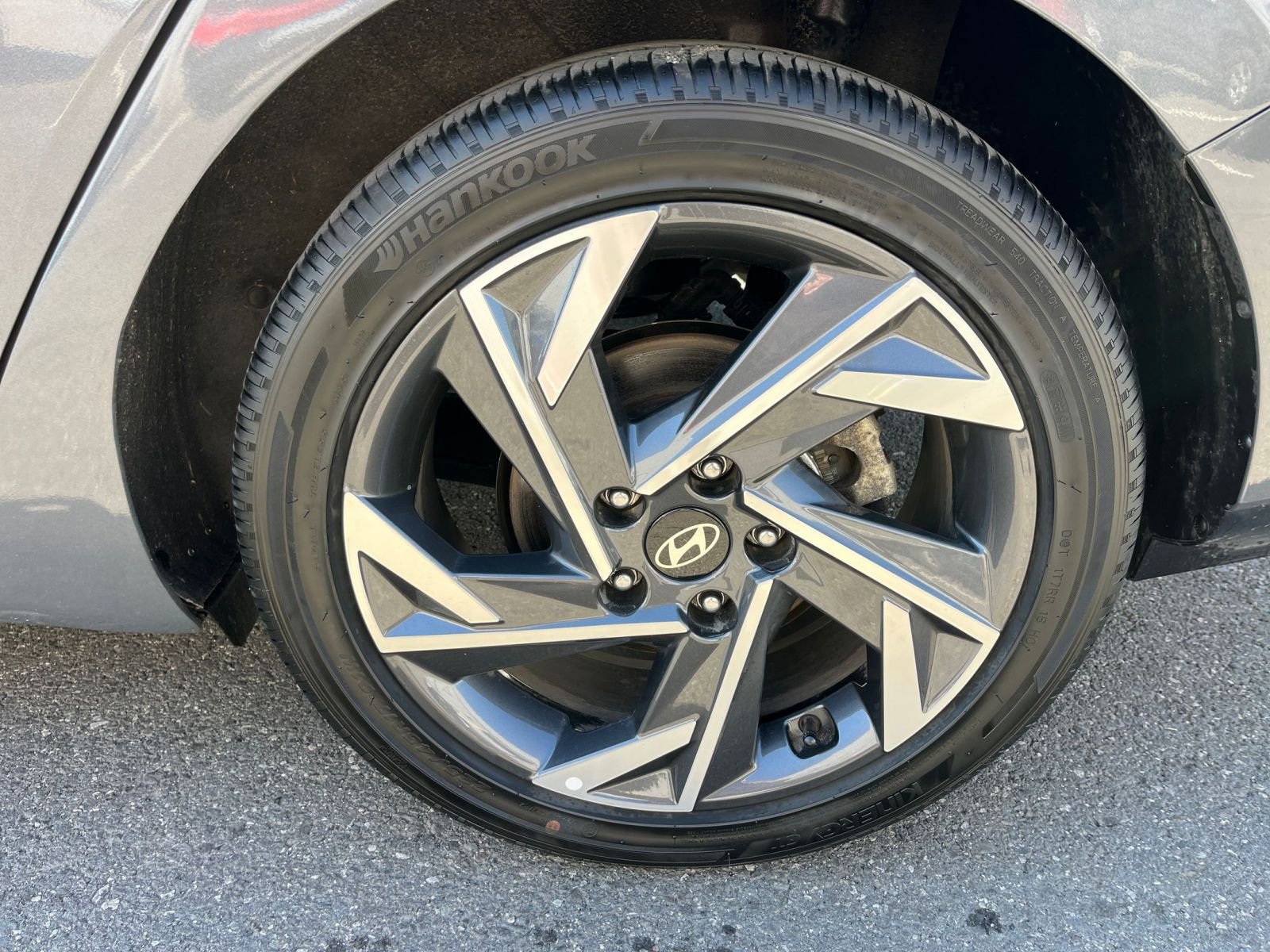 Thumbnail: 2025 Hyundai Elantra - 31