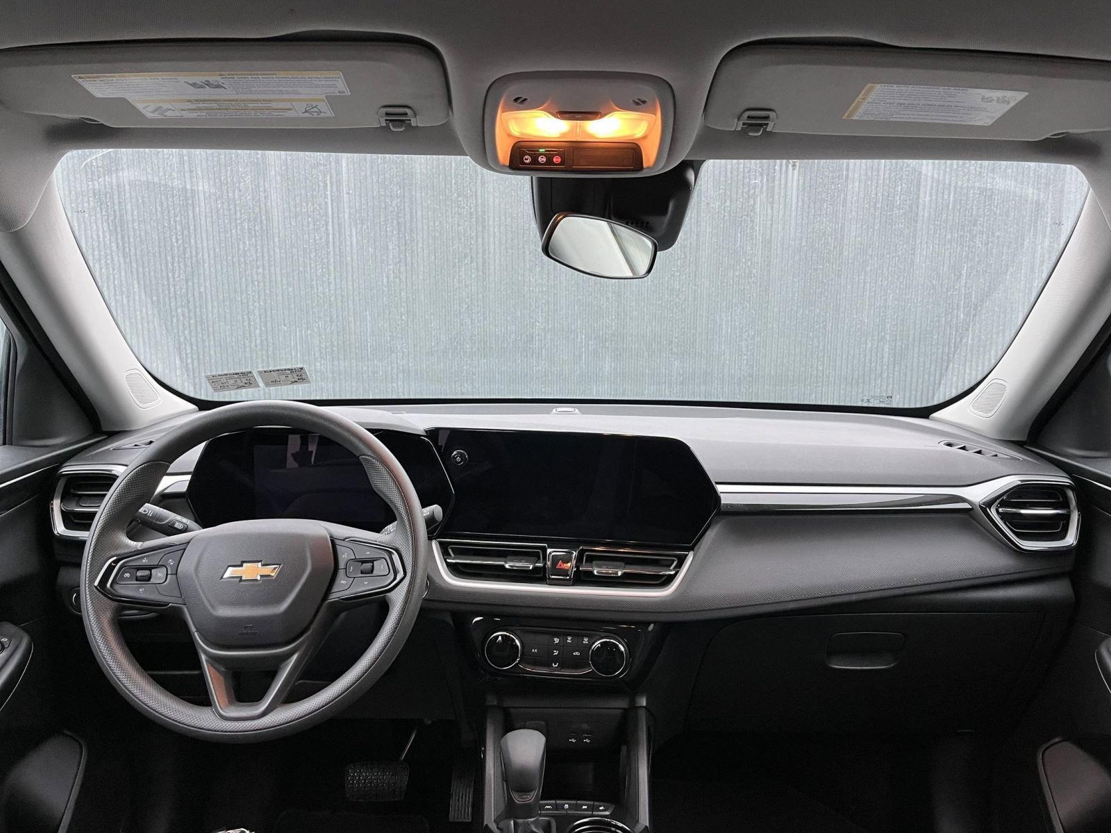 Thumbnail: 2025 Chevrolet TrailBlazer - 31