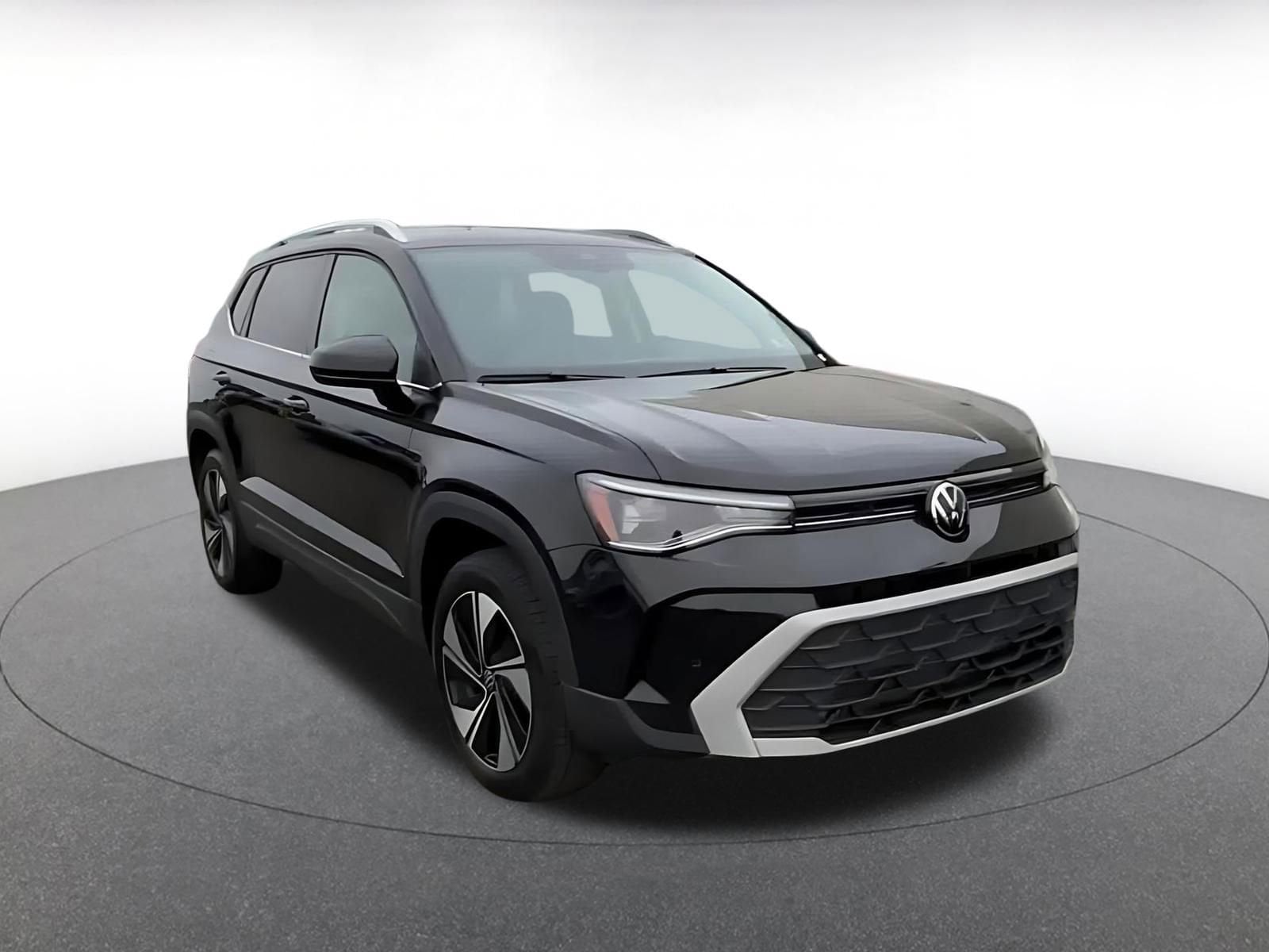 Thumbnail: 2025 Volkswagen Taos - 3