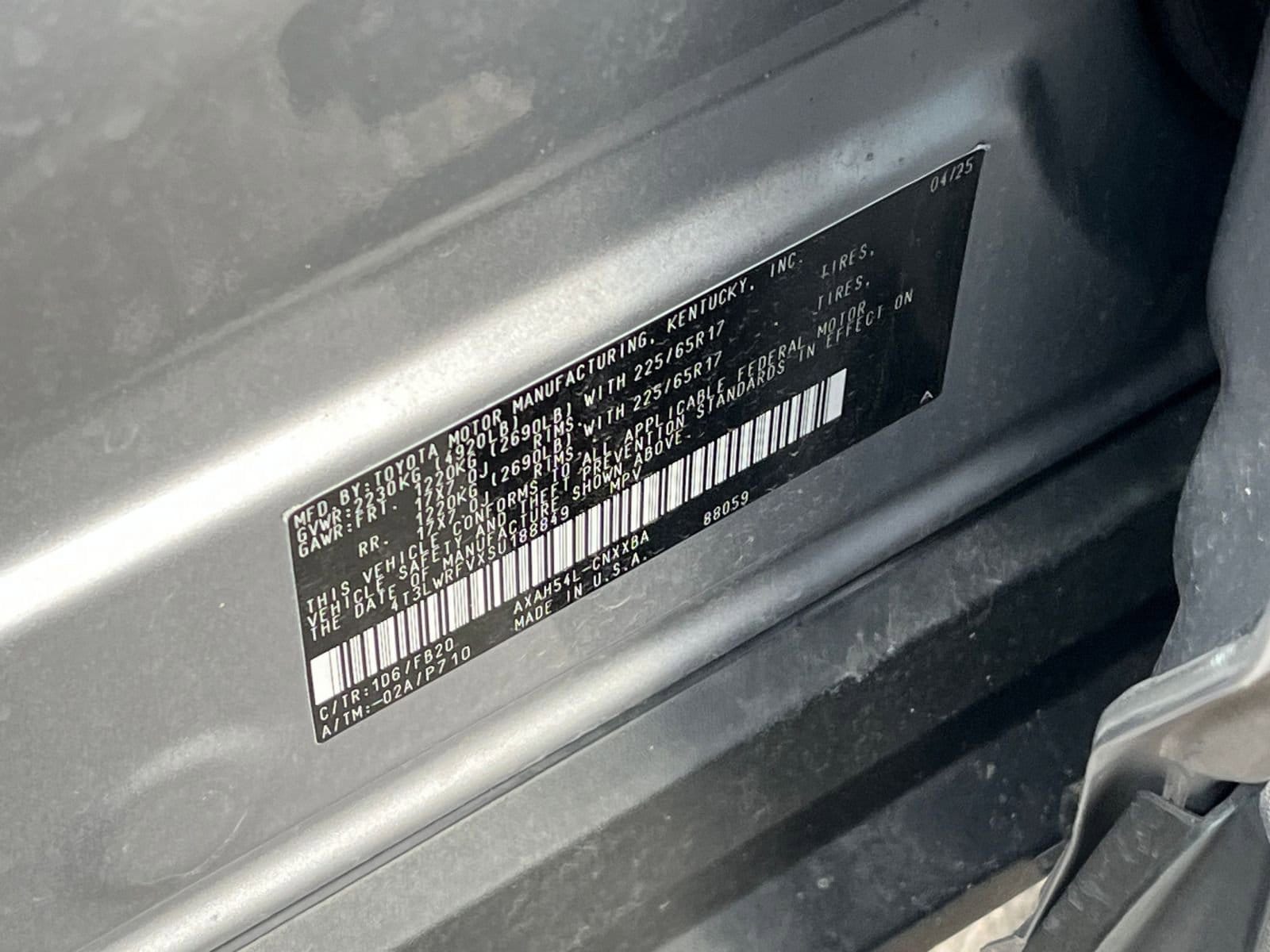 Thumbnail: 2025 Toyota RAV4 - 28