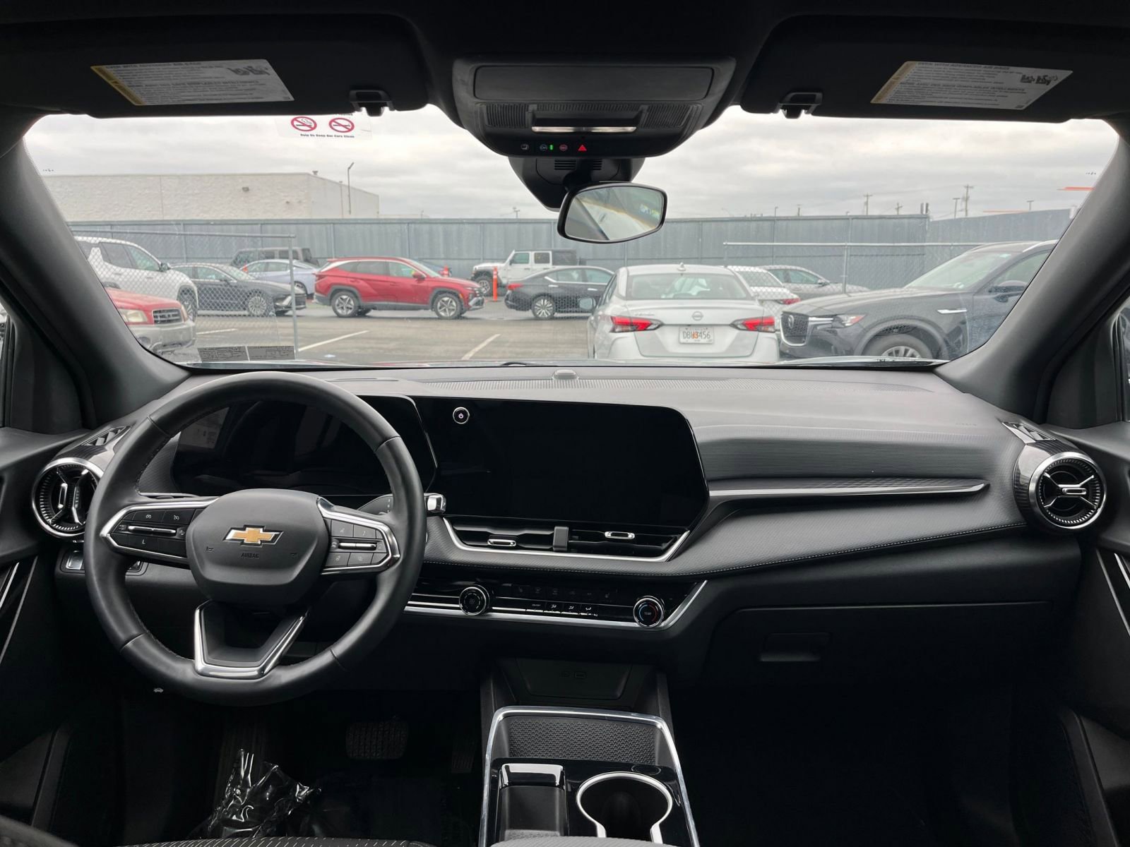Thumbnail: 2025 Chevrolet Equinox - 33