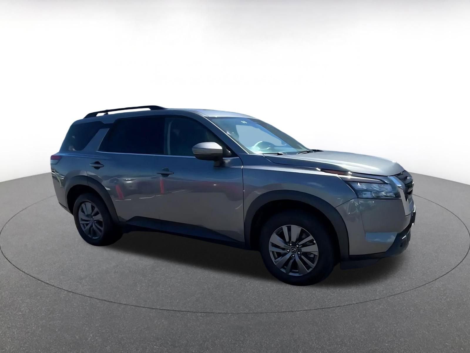 Thumbnail: 2025 Nissan Pathfinder - 2