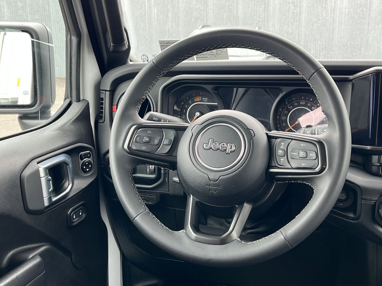 Thumbnail: 2025 Jeep Wrangler - 27