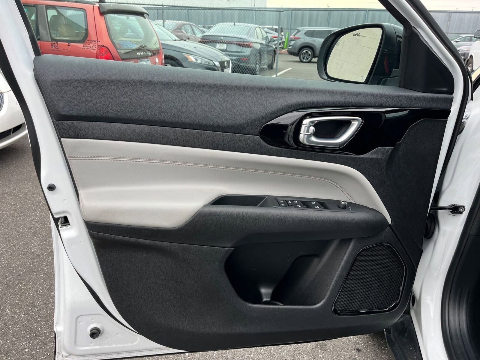 Thumbnail: 2025 Jeep Compass - 20