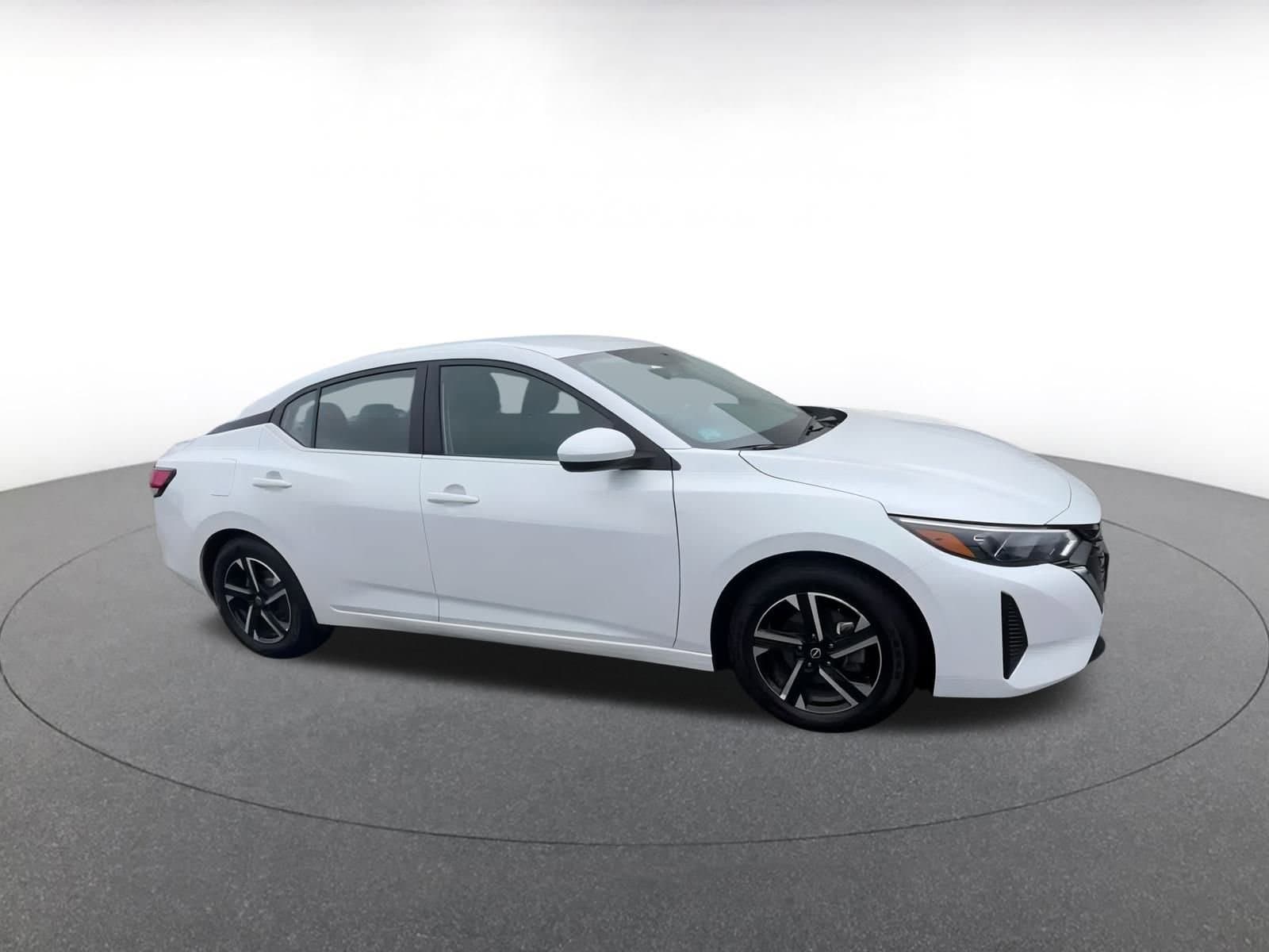 Thumbnail: 2024 Nissan Sentra - 2