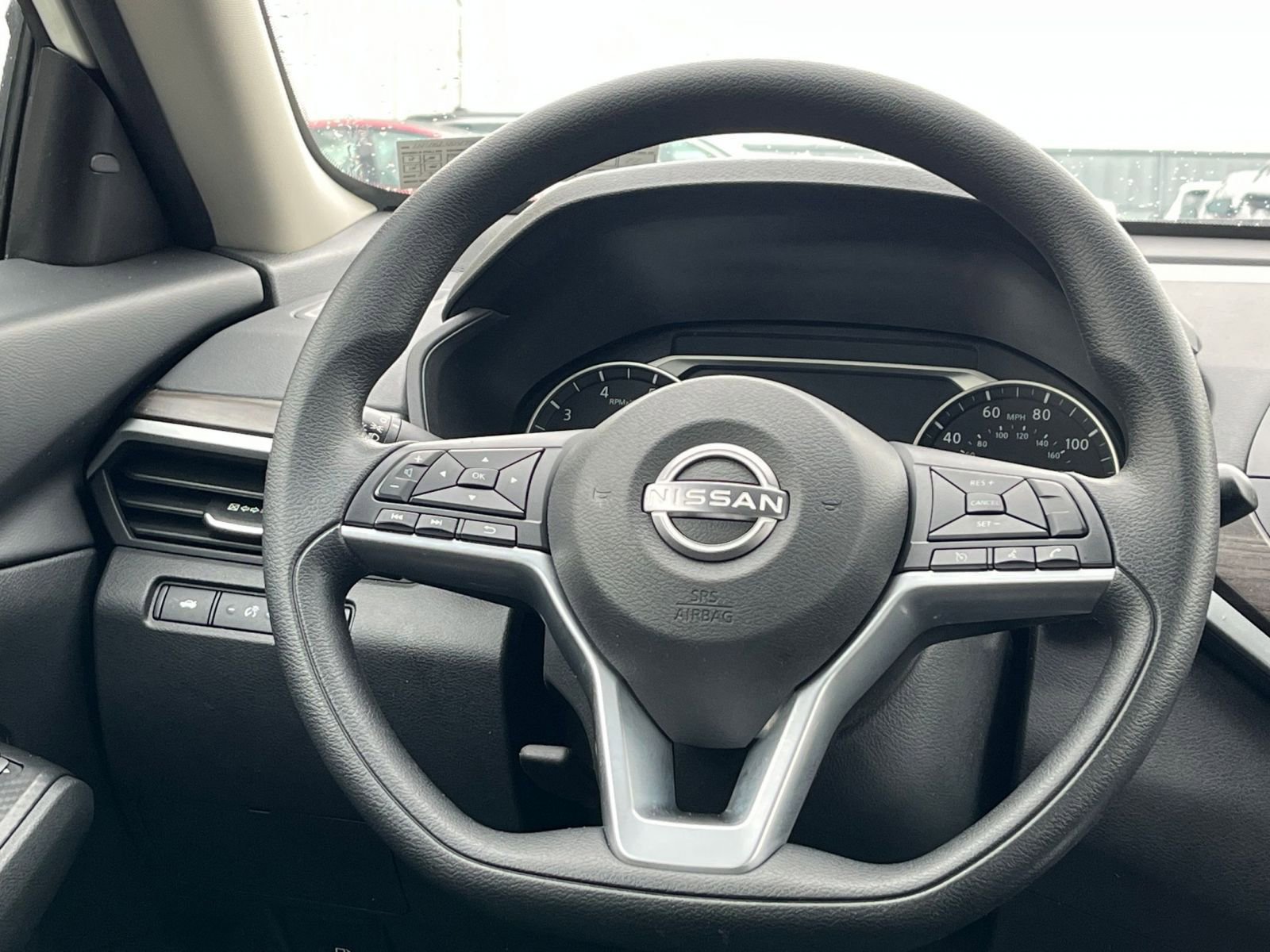 Thumbnail: 2025 Nissan Altima - 29