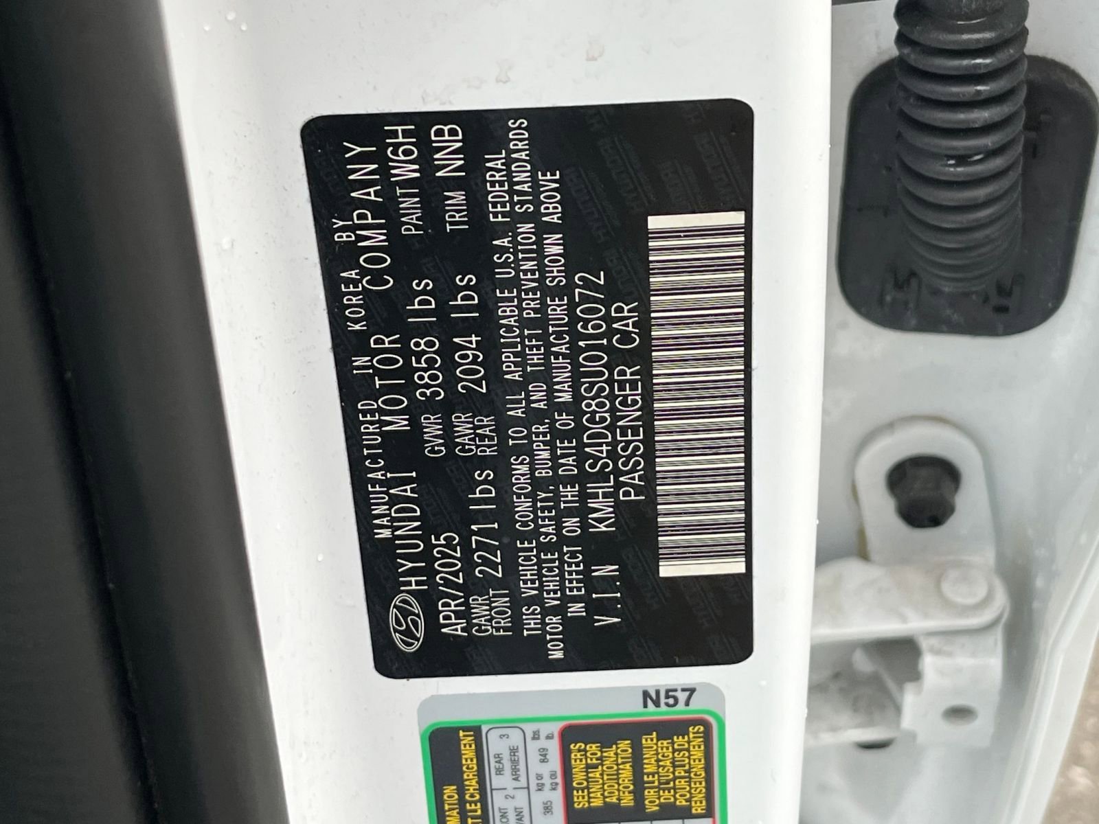 Thumbnail: 2025 Hyundai Elantra - 30