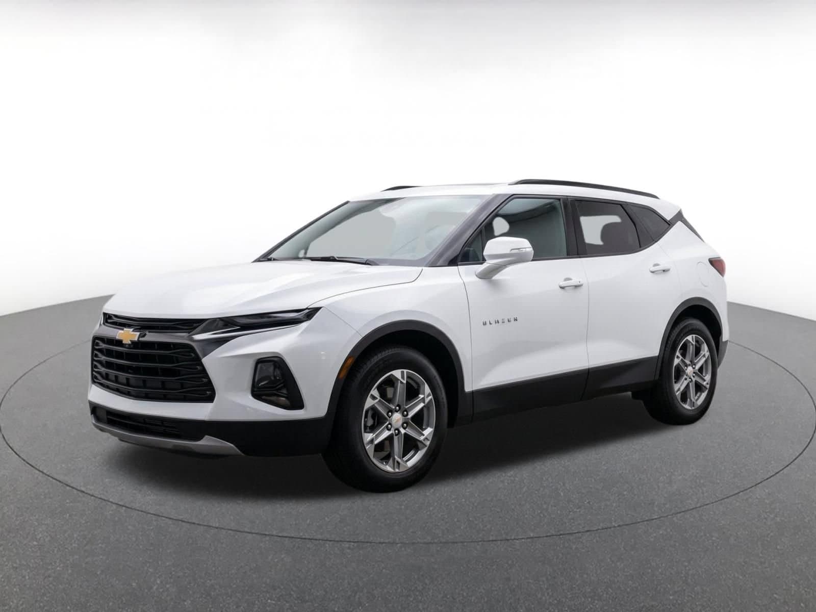 Thumbnail: 2025 Chevrolet Blazer - 8