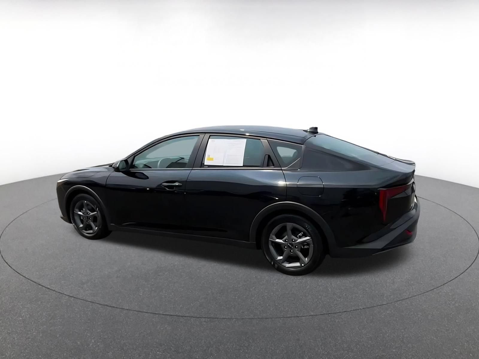 Thumbnail: 2026 Kia K4 - 10