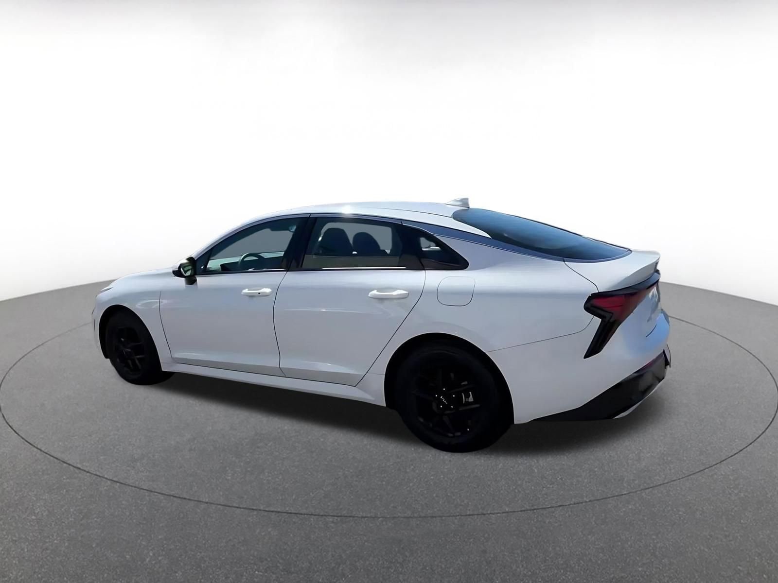 Thumbnail: 2025 Kia K5 - 8