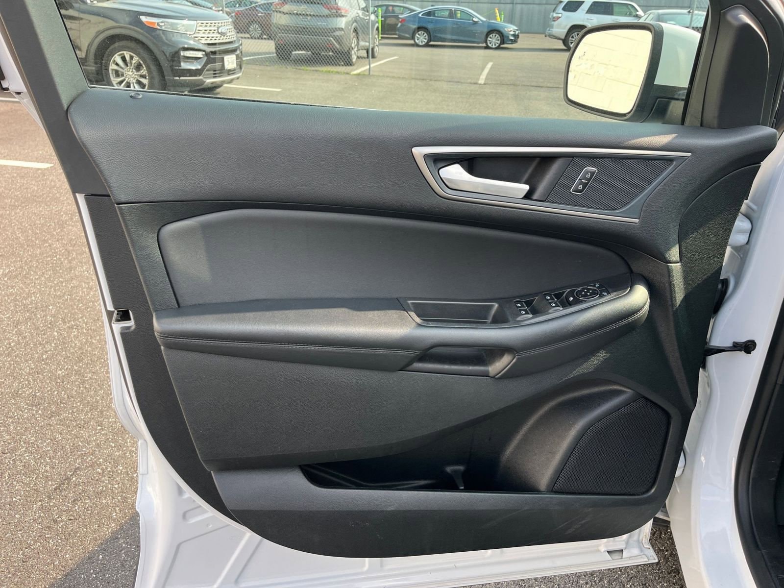 Thumbnail: 2024 Ford Edge - 20