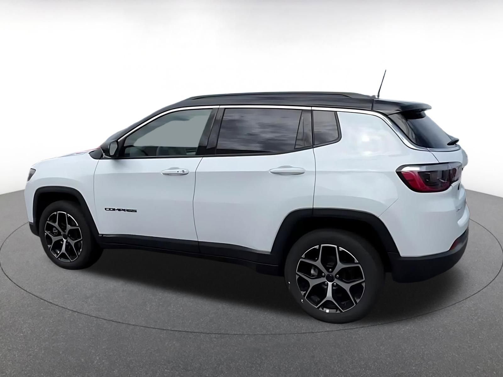 Thumbnail: 2025 Jeep Compass - 10