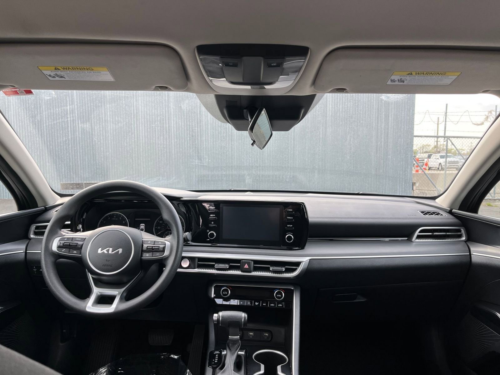 2023 Kia K5 LXS 31
