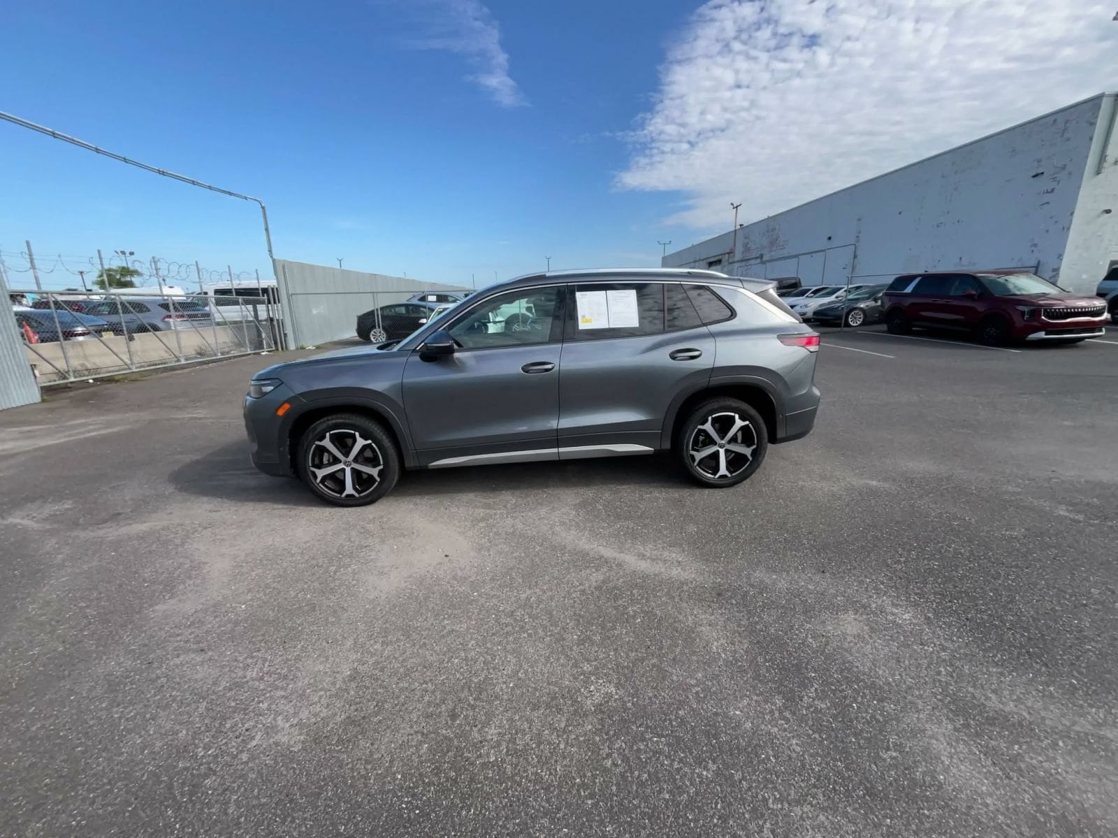 Thumbnail: 2026 Volkswagen Tiguan - 8