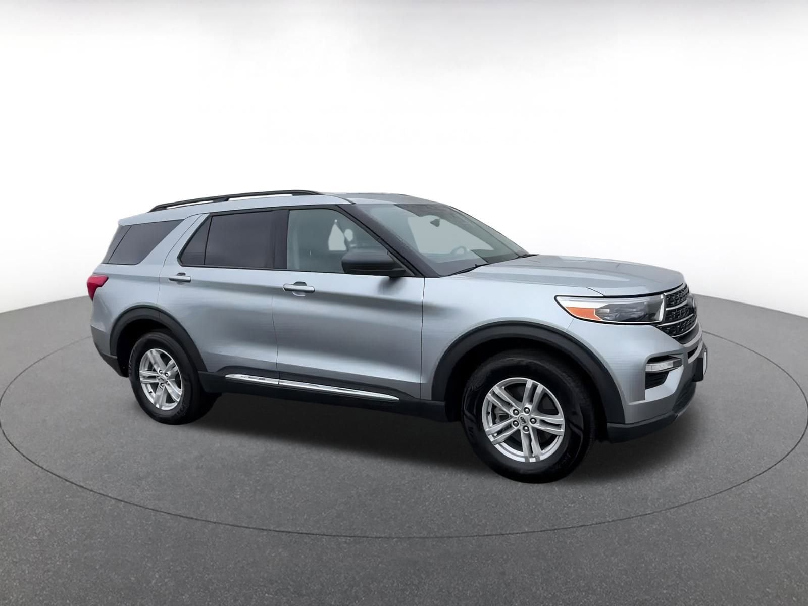 Thumbnail: 2023 Ford Explorer - 2