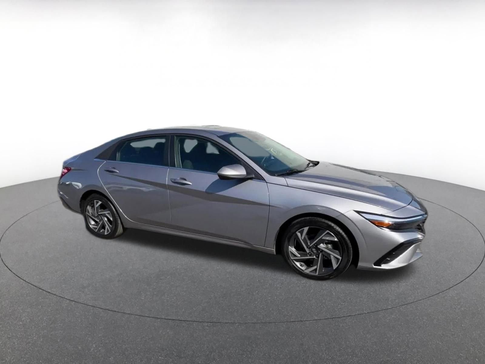 Thumbnail: 2025 Hyundai Elantra - 2