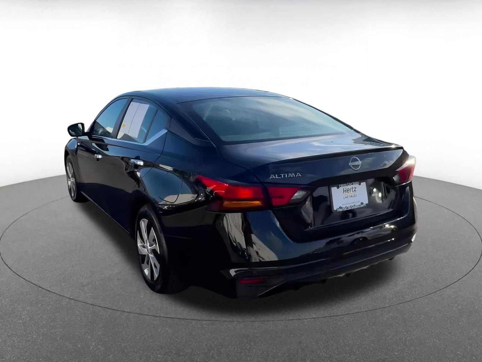 Thumbnail: 2023 Nissan Altima - 11