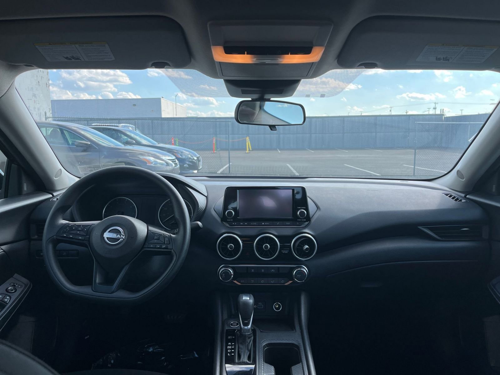 Thumbnail: 2024 Nissan Sentra - 31