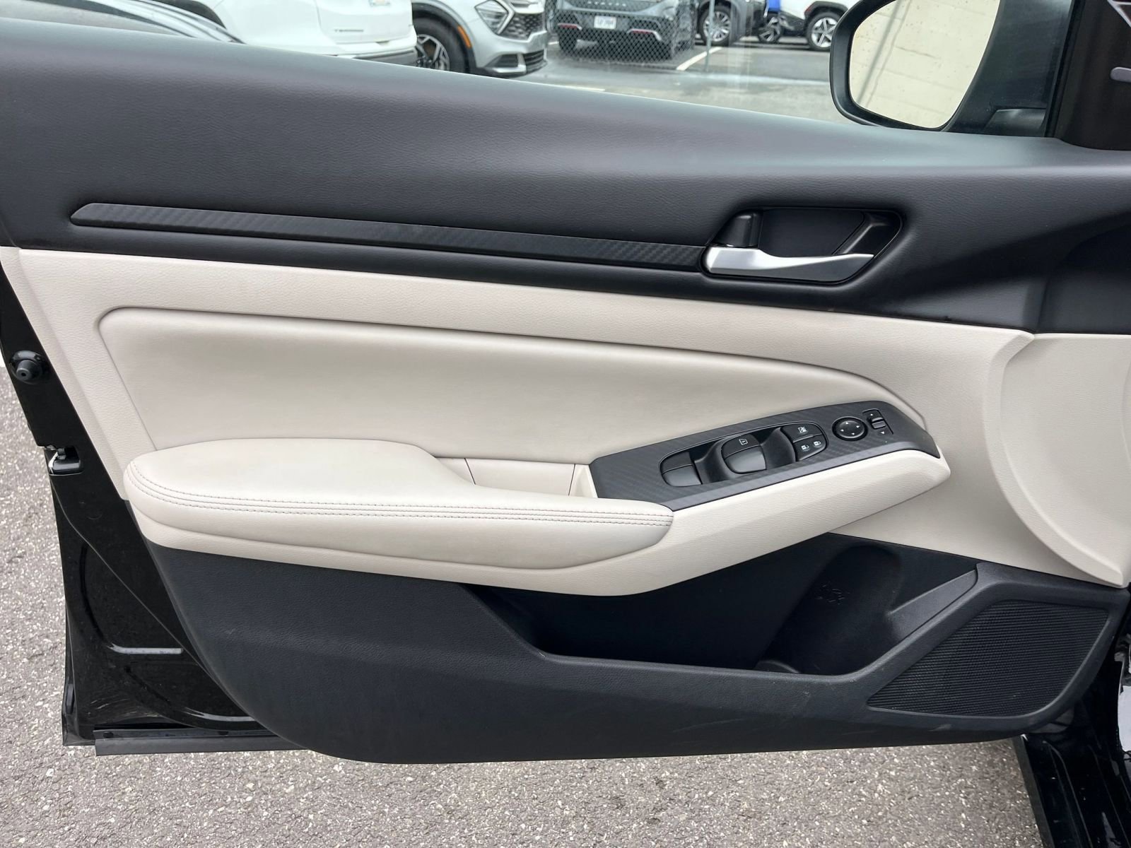 Thumbnail: 2025 Nissan Altima - 18