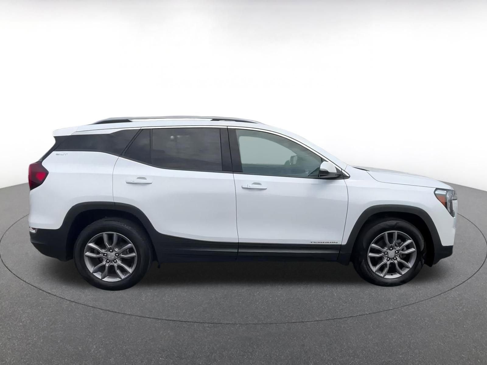 Thumbnail: 2023 GMC Terrain - 16