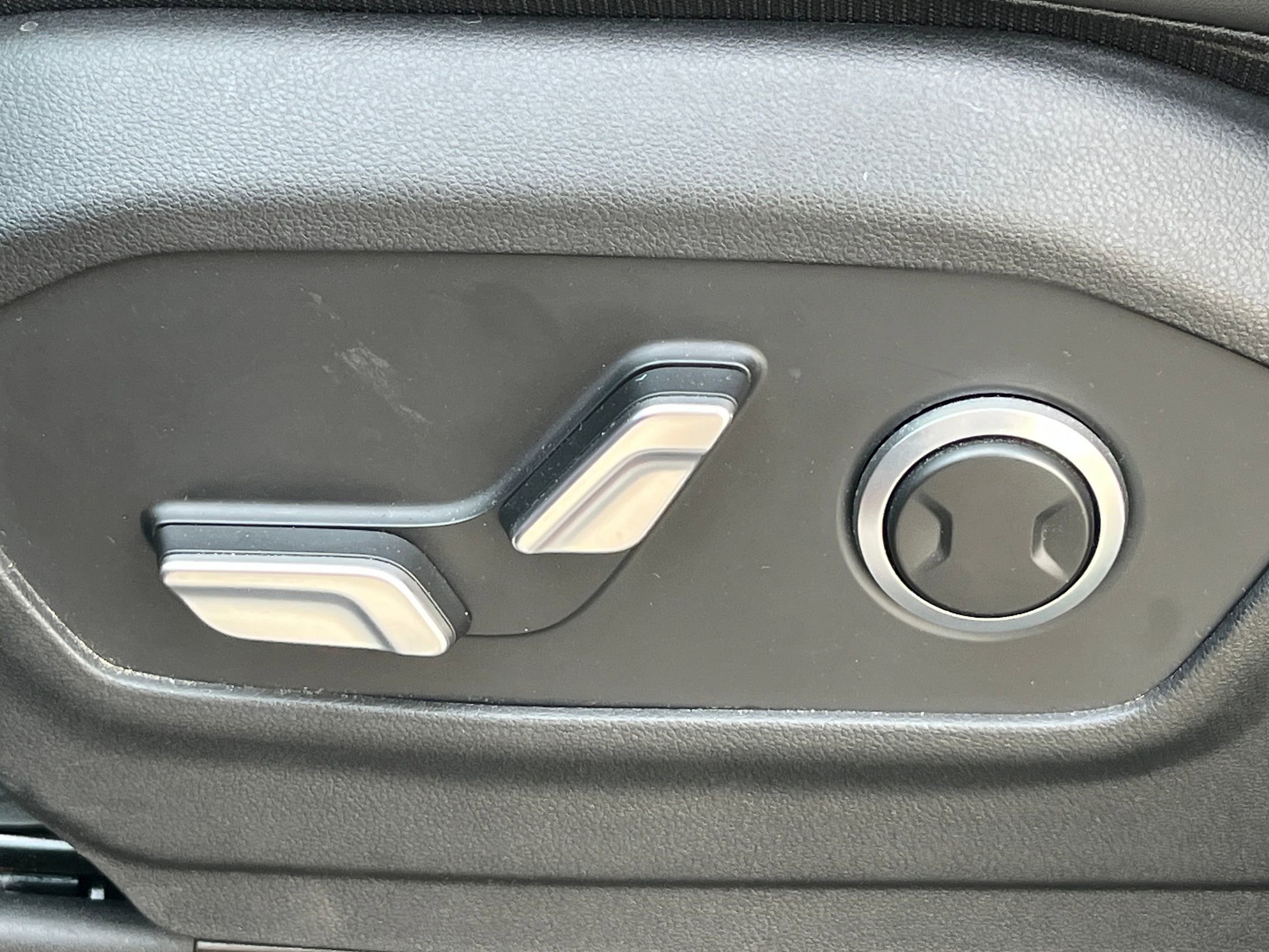 Thumbnail: 2025 Hyundai Santa Fe - 22