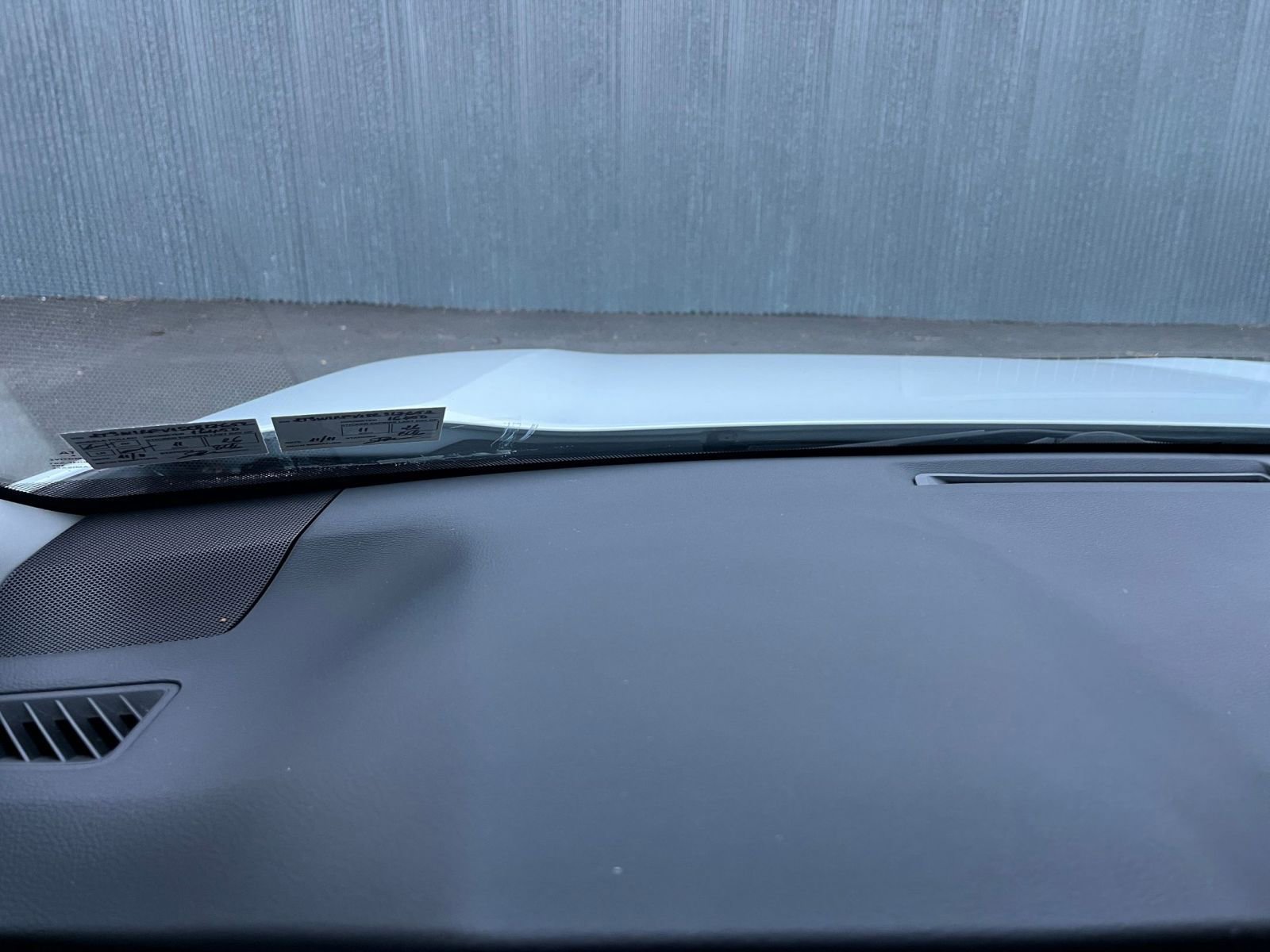 Thumbnail: 2025 Toyota RAV4 - 34