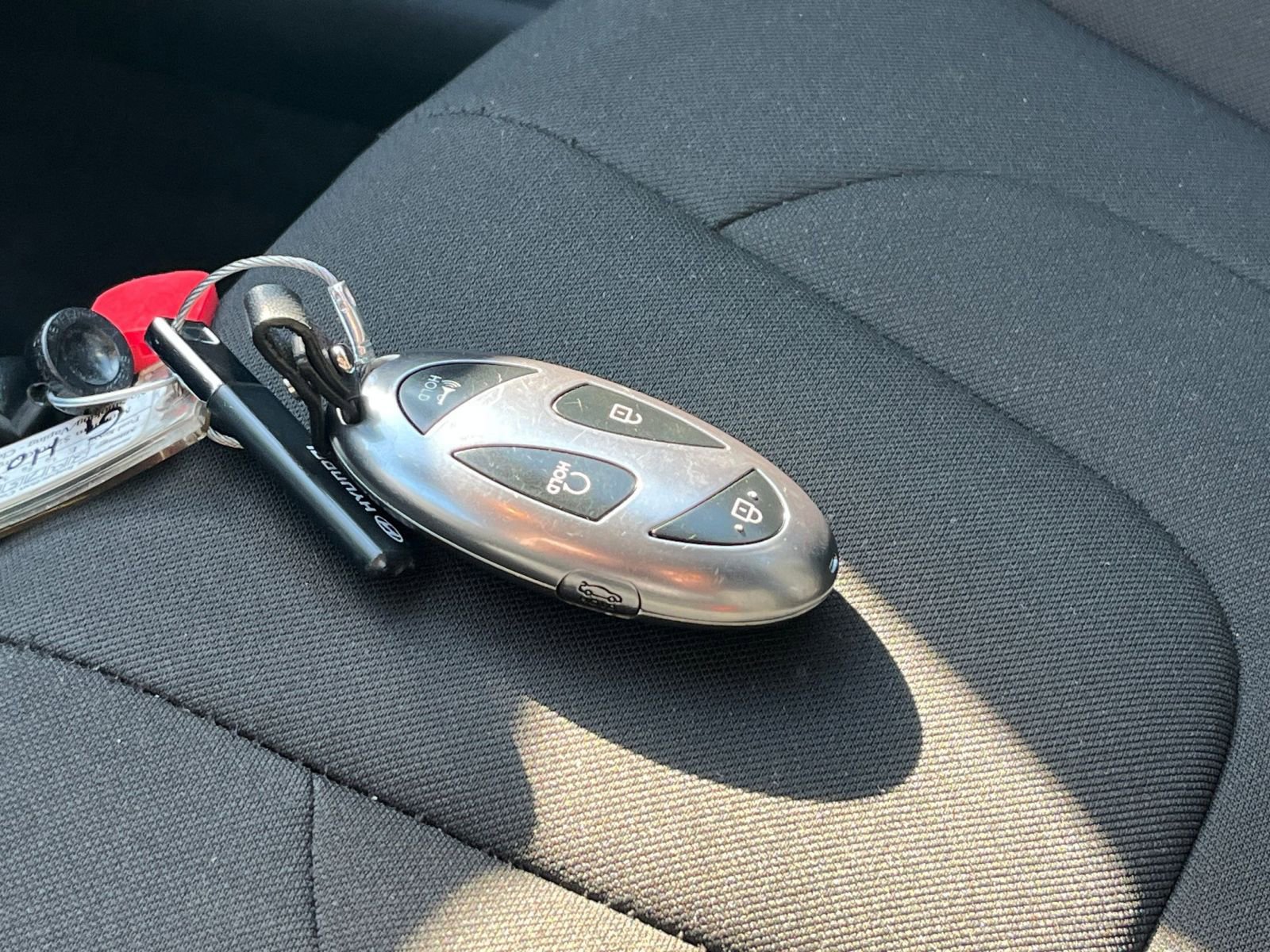 Thumbnail: 2025 Hyundai Elantra - 25