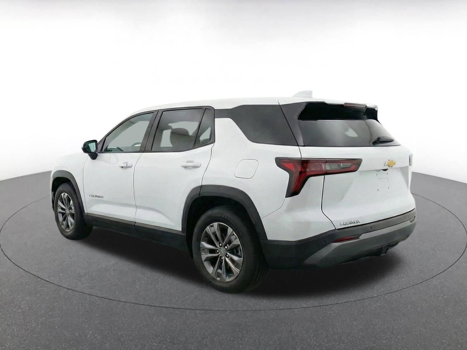 Thumbnail: 2025 Chevrolet Equinox - 6