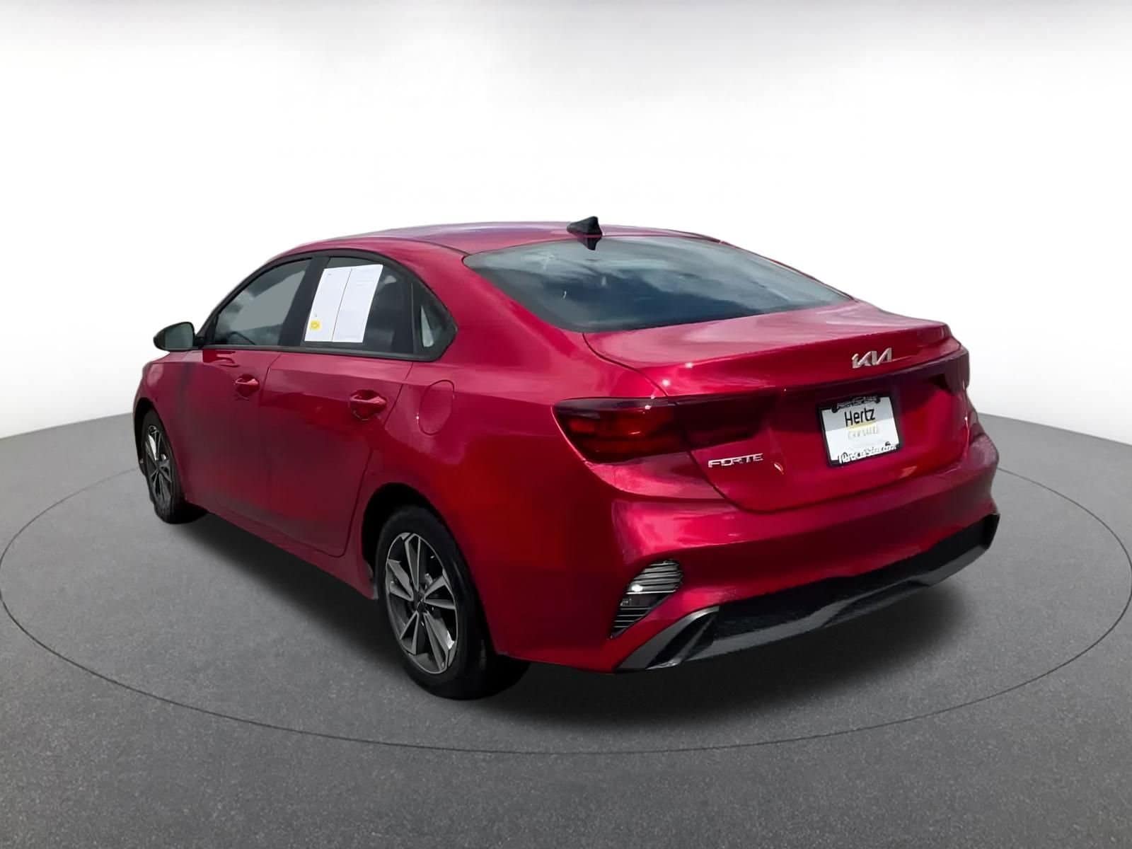 Thumbnail: 2024 Kia Forte - 11