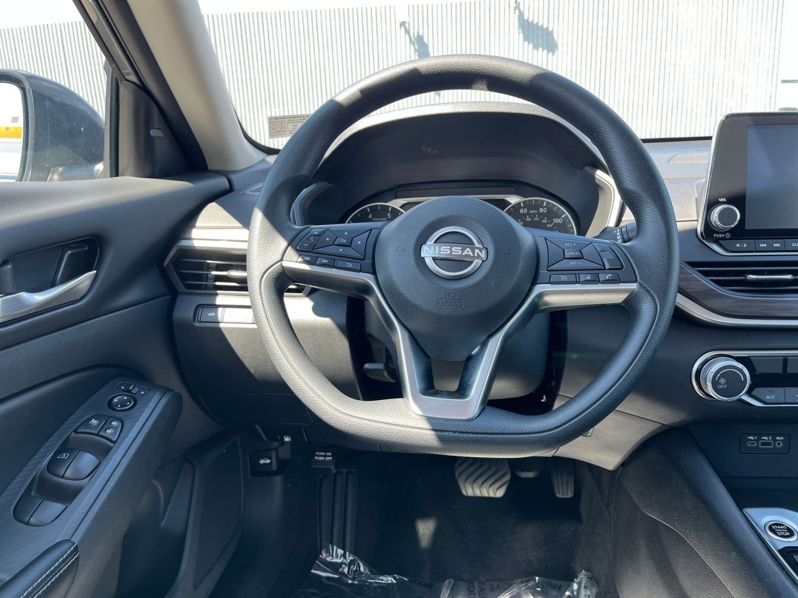 Thumbnail: 2024 Nissan Altima - 28