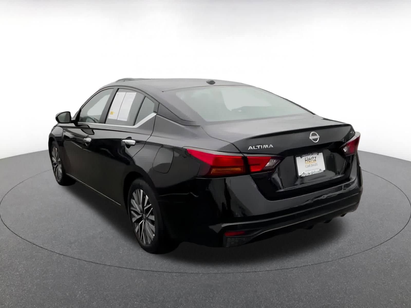 Thumbnail: 2024 Nissan Altima - 11