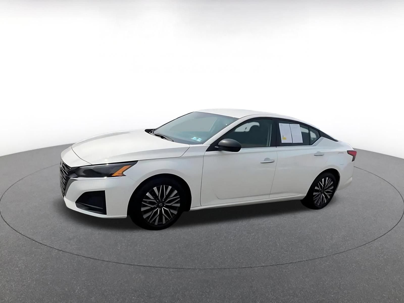 Thumbnail: 2025 Nissan Altima - 6