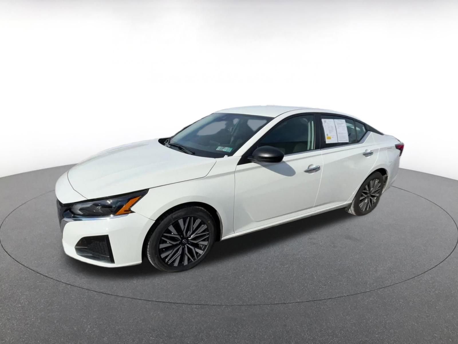 Thumbnail: 2025 Nissan Altima - 7