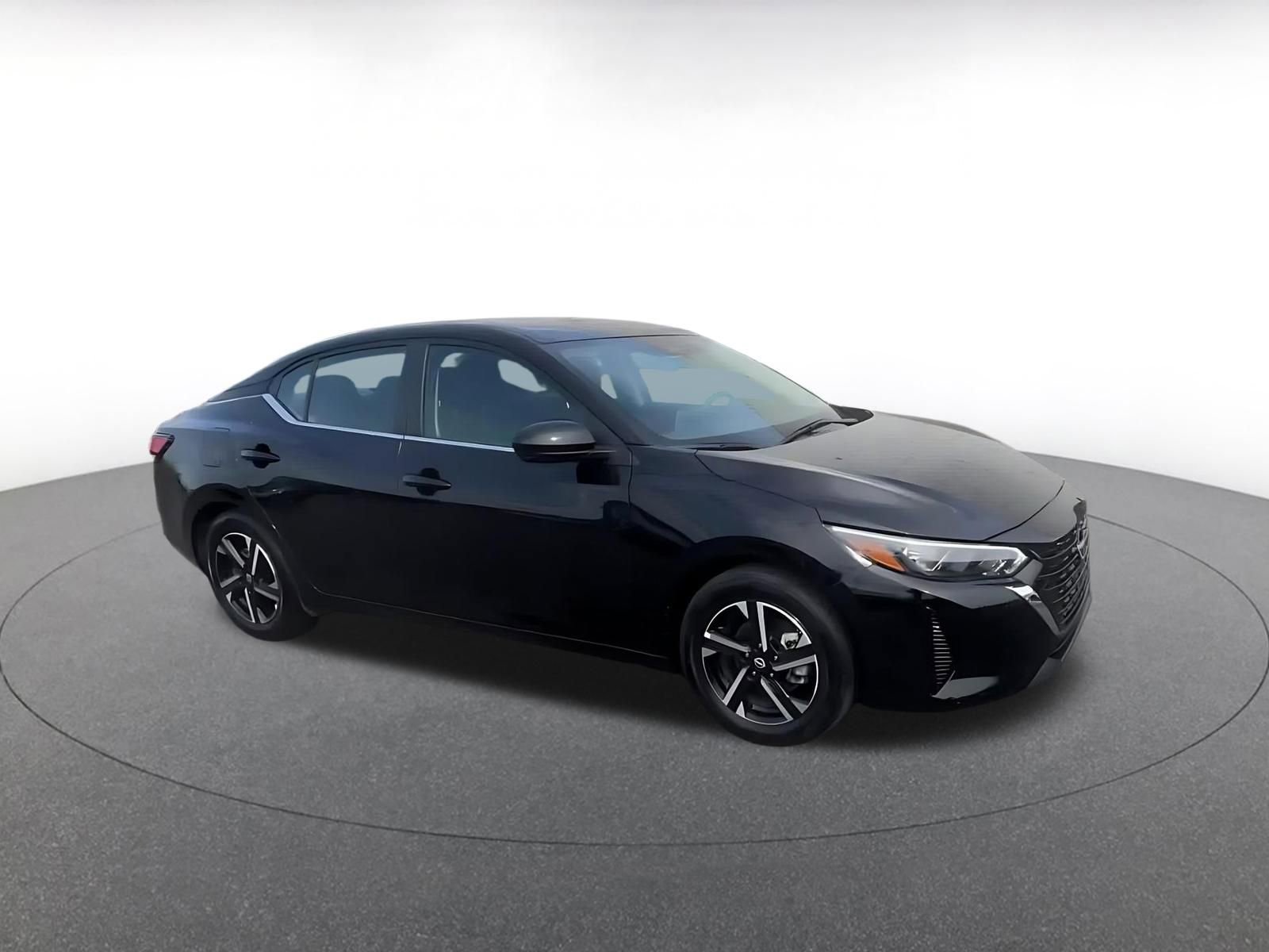 Thumbnail: 2025 Nissan Sentra - 2