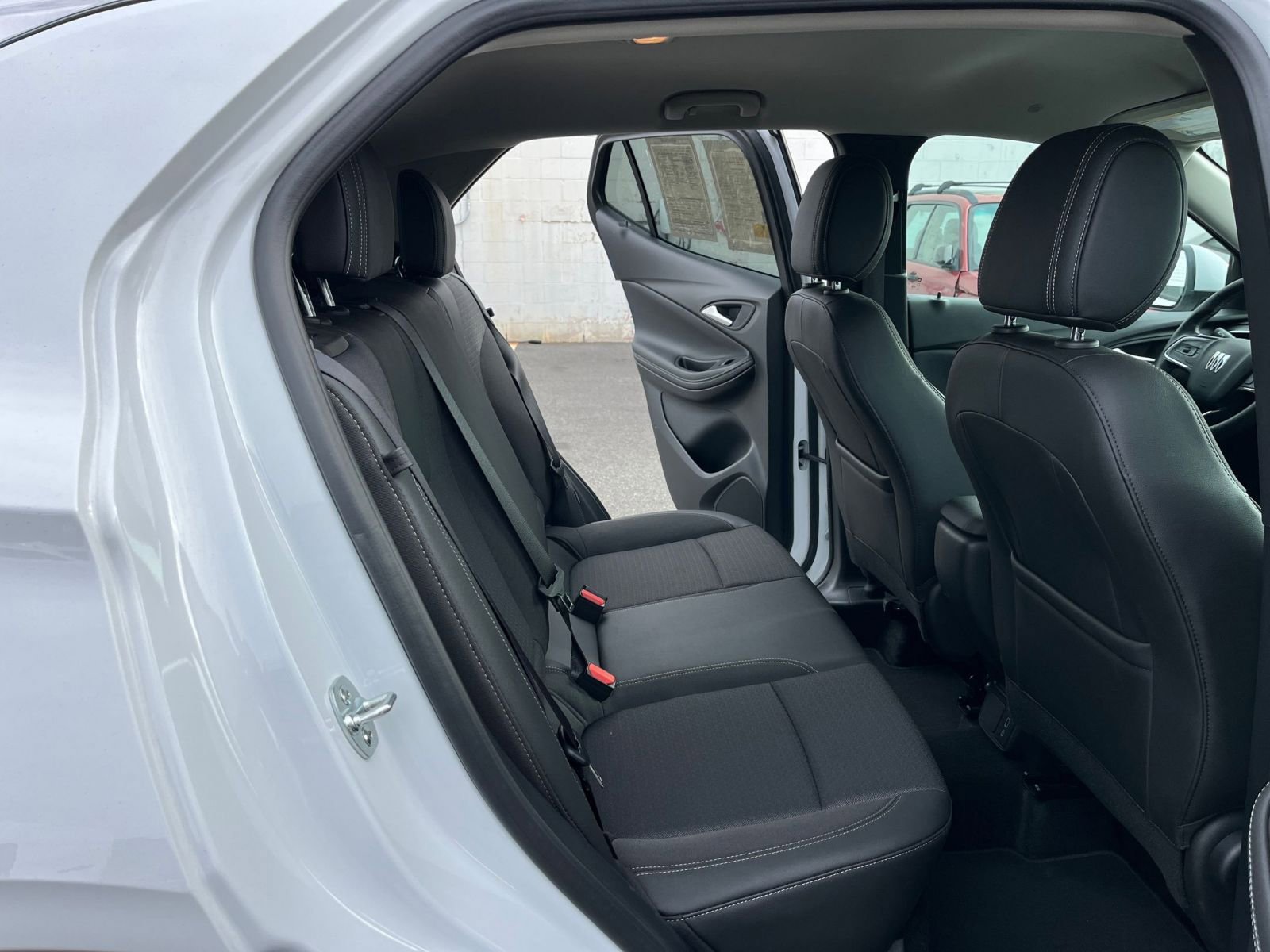 Thumbnail: 2025 Buick Encore GX - 25