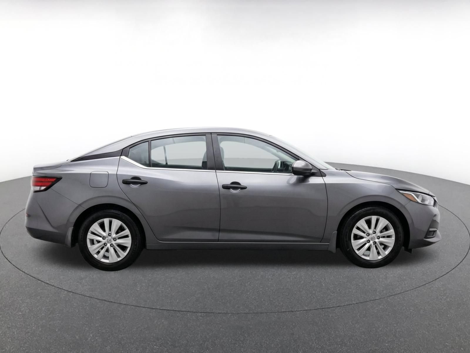 Thumbnail: 2025 Nissan Sentra - 9