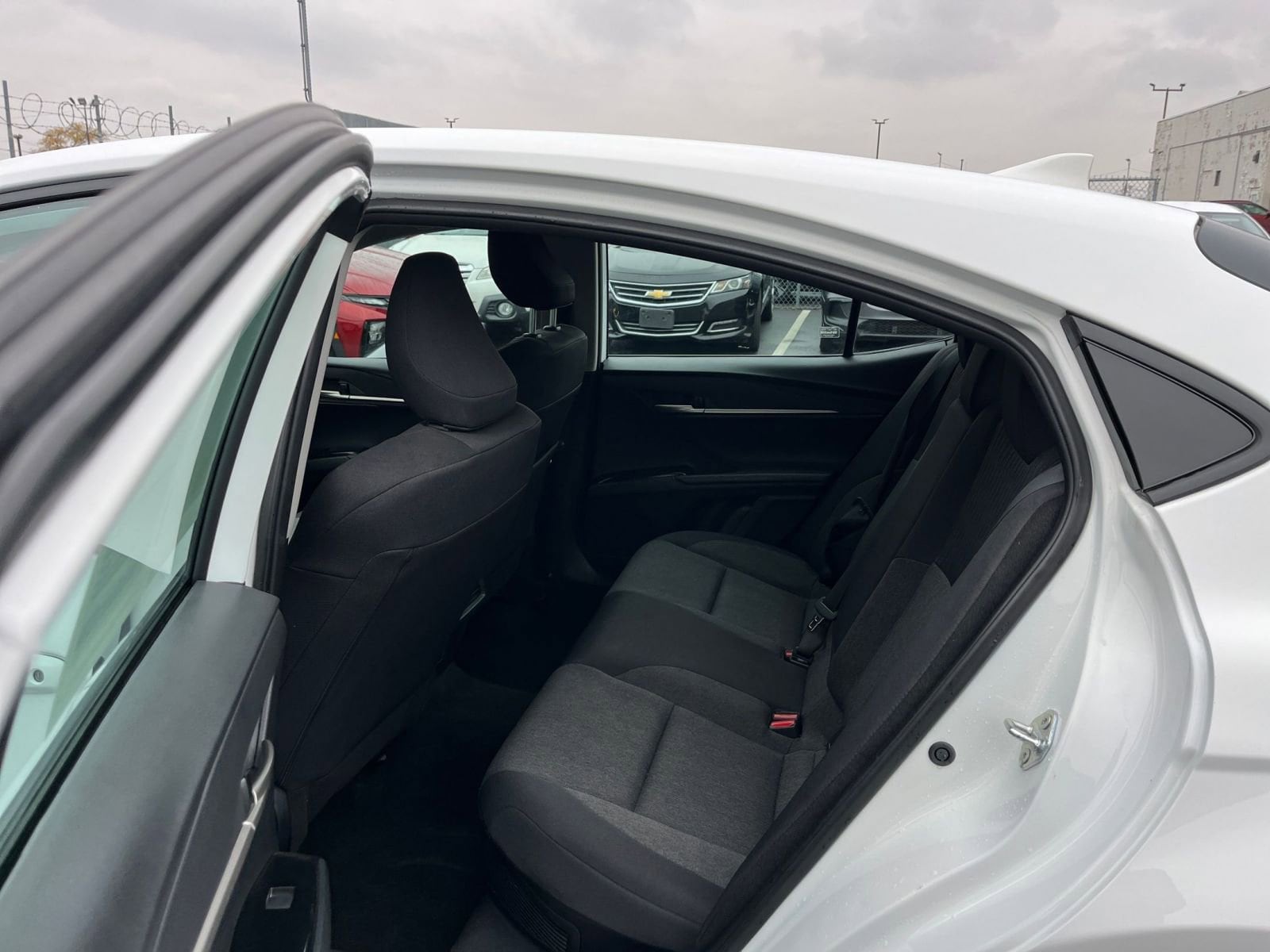 Thumbnail: 2025 Toyota Camry - 25