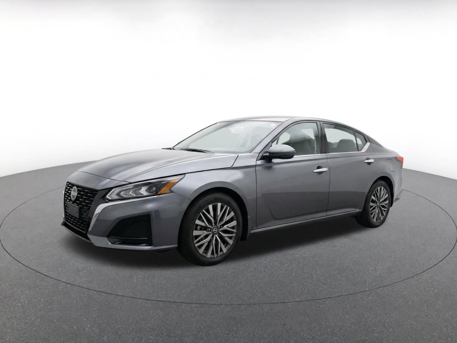 Thumbnail: 2025 Nissan Altima - 10