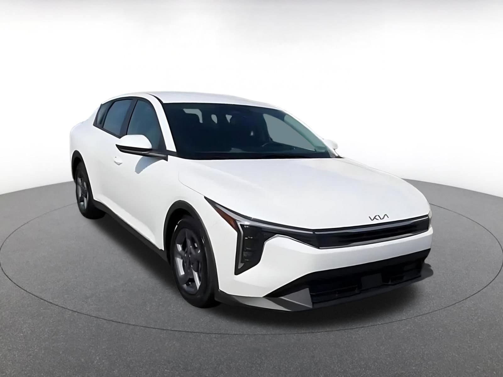 Thumbnail: 2025 Kia K4 - 3