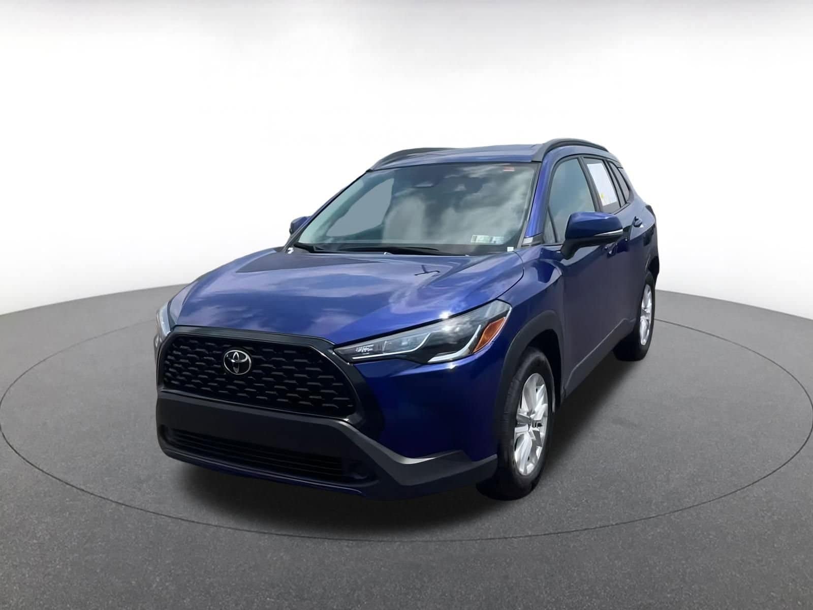 Thumbnail: 2024 Toyota Corolla Cross - 6