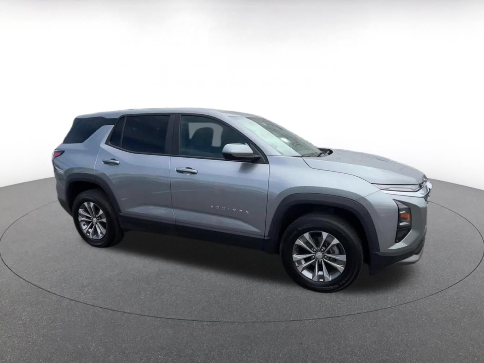 Thumbnail: 2025 Chevrolet Equinox - 2