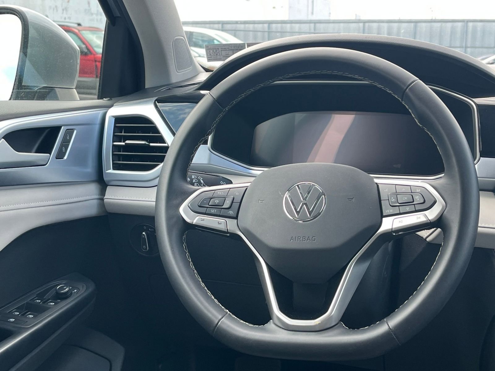 Thumbnail: 2025 Volkswagen Taos - 28