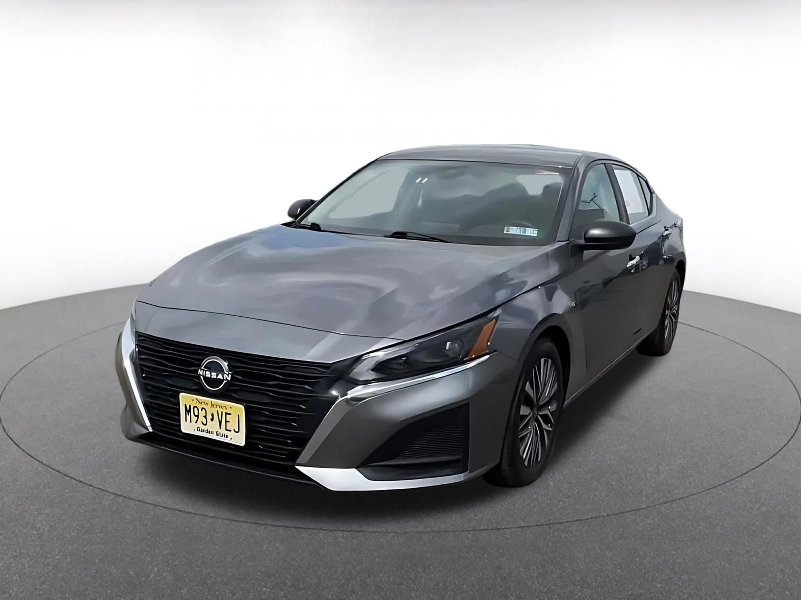 Thumbnail: 2025 Nissan Altima - 6
