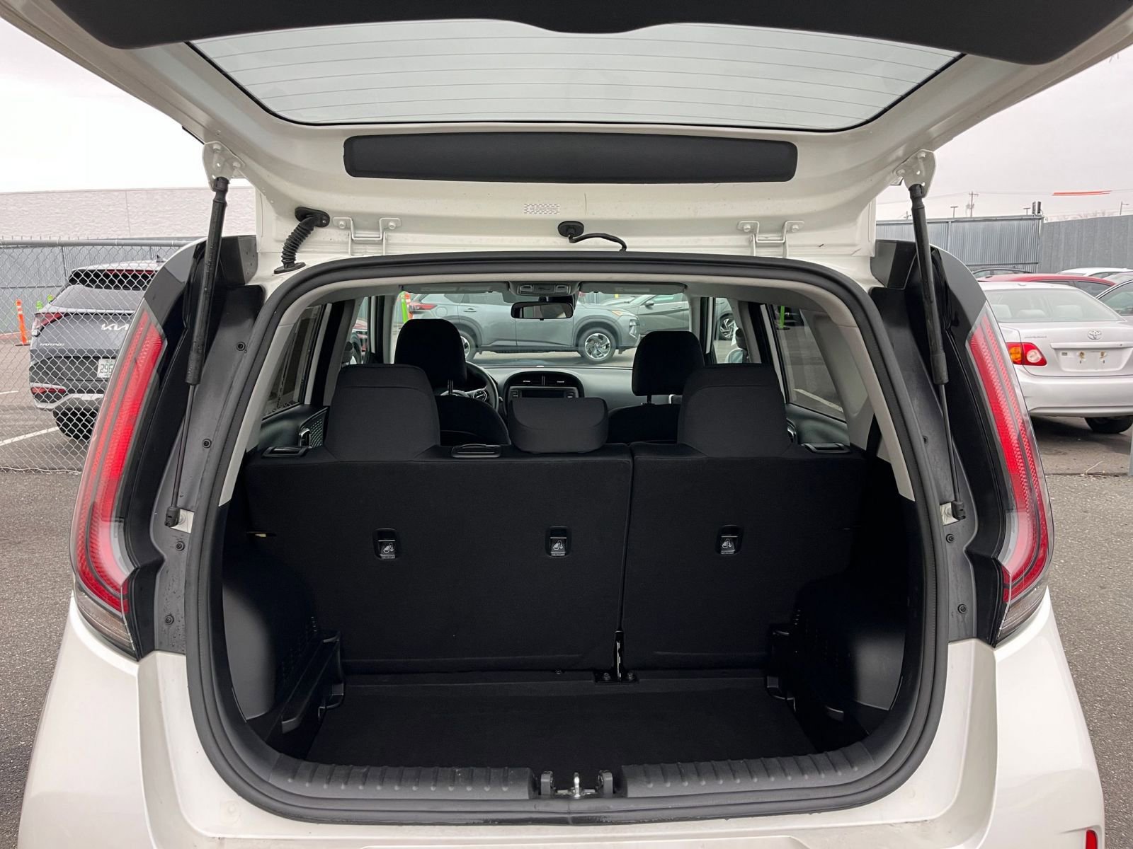 Thumbnail: 2025 Kia Soul - 30