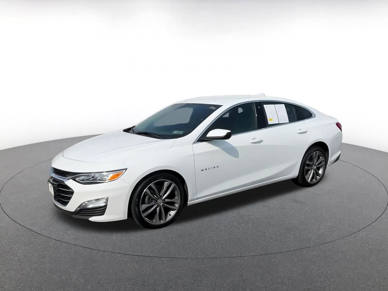 Thumbnail: 2024 Chevrolet Malibu - 7
