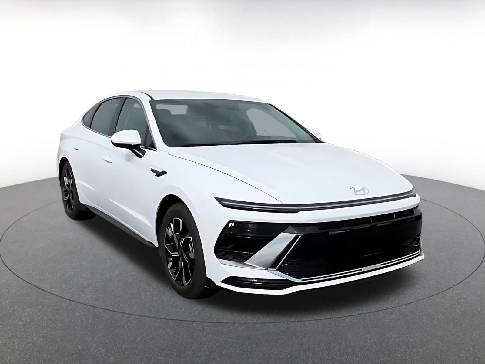 Thumbnail: 2025 Hyundai Sonata - 3