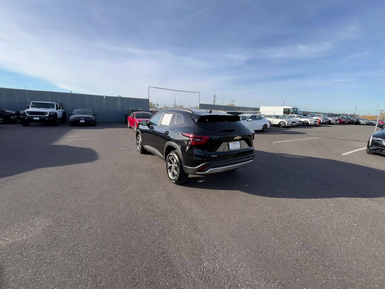 Thumbnail: 2025 Chevrolet Trax - 16