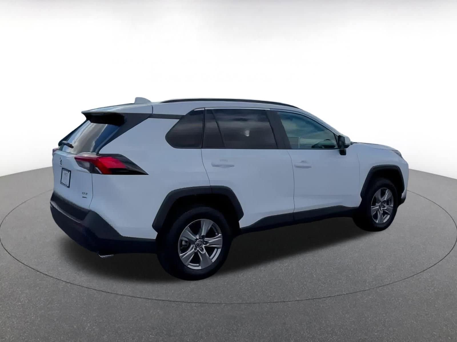 Thumbnail: 2025 Toyota RAV4 - 15